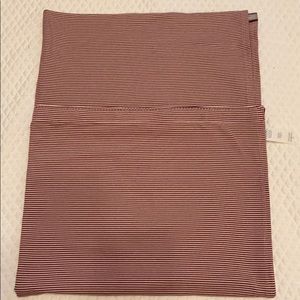 Never worn Lululemon Vinyasa Scarf burgundy stripe